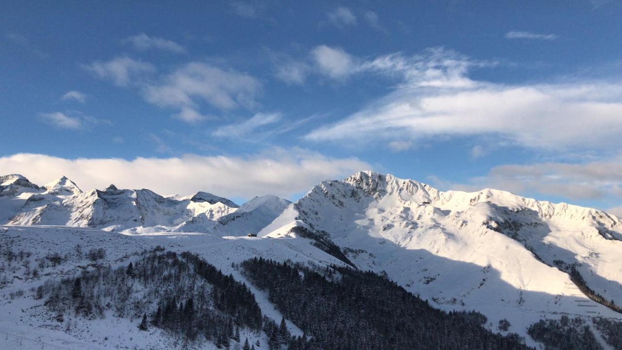 Plein Sud Appartement Saint-Aventin Buitenkant foto